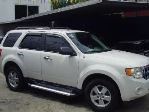 Ford Escape XLT 2010