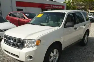 Ford Escape XLT 2010