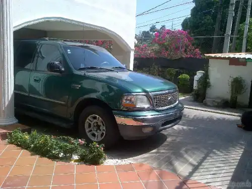 Ford Expedition  1999  Piel Playstation Tv Instalados Neg
