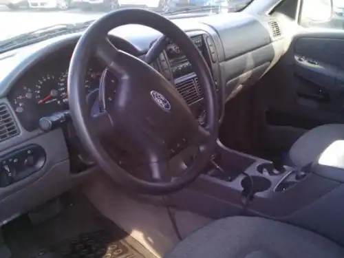 Ford Explorer 2004 Gas 