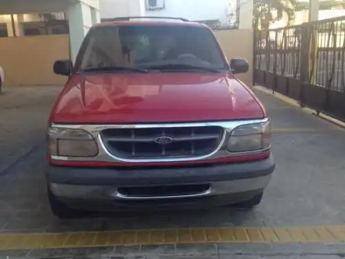 Ford Explorer Gas Y 98