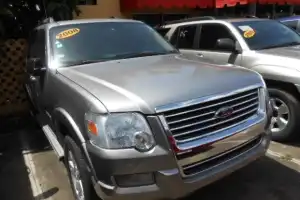 Ford Explorer XLT 2008