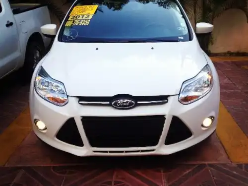 Ford Focus 2012 Nueva Caja