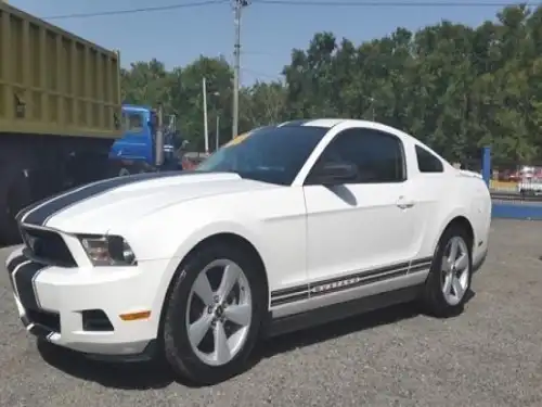 Ford Mustang 35 Aniversario 2010
