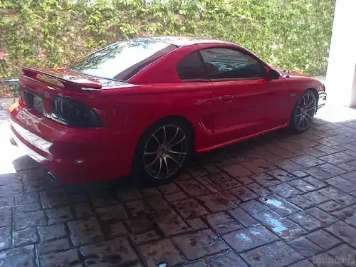 Ford Mustang 94 Modificado