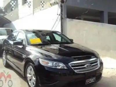 Ford Taurus2011