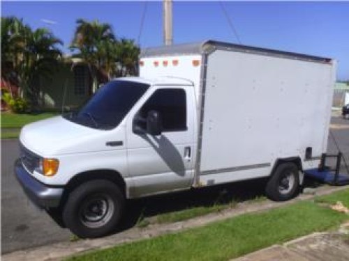 Ford E350 Diesel con Lifter poco millaje