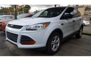 Ford Escape 2016 solo 16mil millas