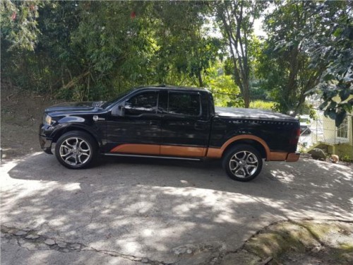 Ford F-150 Harley Davidson