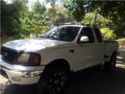 Ford F150 Lariat 5.4 4x4 1999 cab12 $7,300