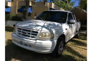 Ford Pick Up 150 Blanca