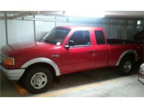 Ford Ranger XL 1995, roja, cabina y media