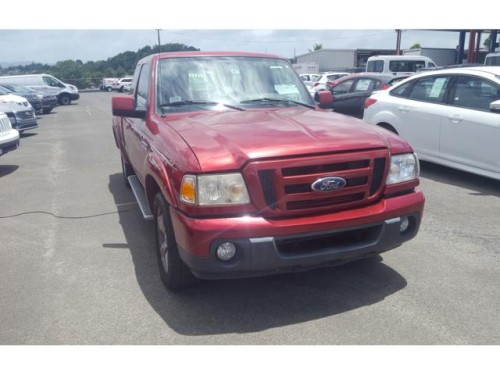 Ford Ranger con cabina y media 4.0L