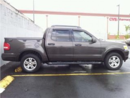 Ford Sport Track 2007 Doble Cabina $15,000