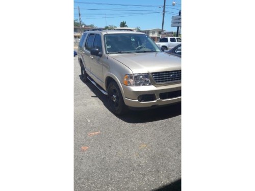 Ford explorer 2004 como nueva