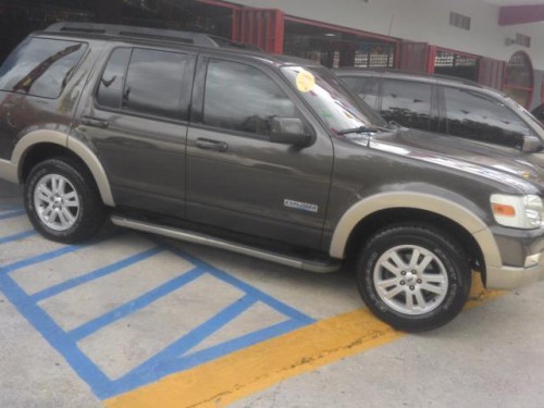 Ford explorer Edieebower 2008 Poco millaje 