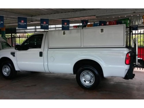 Ford f 250 super duty xl 2010 impotada