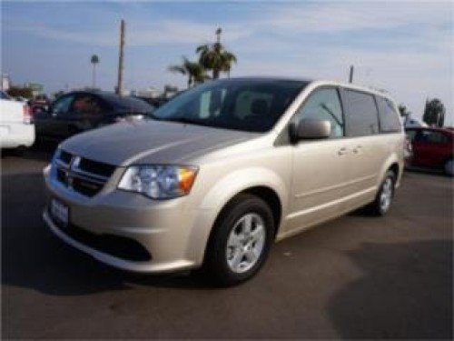 Grand Caravan 2012 22,000 millas. Nueva