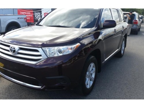 HIGHLANDER 2012 V6 10,000 MILLAS $499 PAGO