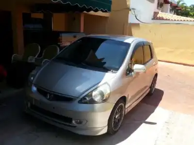 HONDA FIT 2006 Sport xenon aros 16 