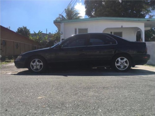 HONDA ACCORD 1996 4 PUERTAS SOLO EN $2,000