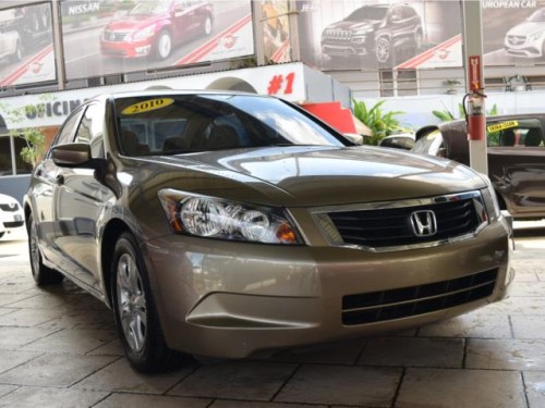 HONDA ACCORD 2010 POCO MILLAJE HERMOSO