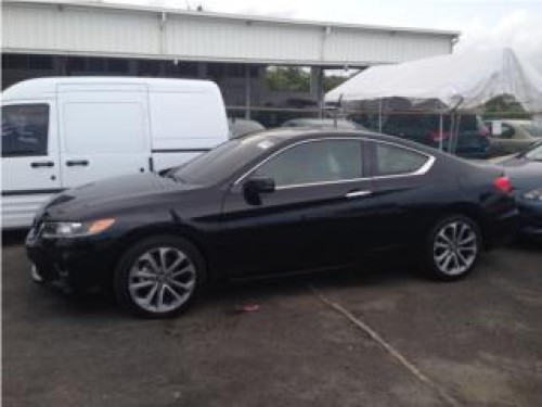 HONDA ACCORD 2014 CON POCO MILLAGE