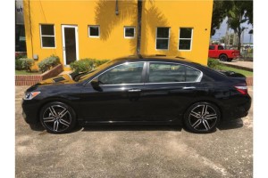 HONDA ACCORD SPORT 2017 BIEN NUEVO