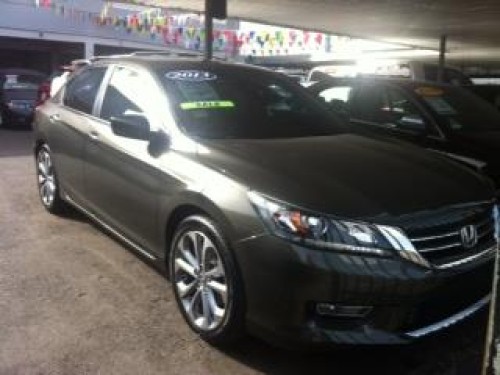 HONDA ACCORD SPORT CAMARA REVERSA UNA JOYA