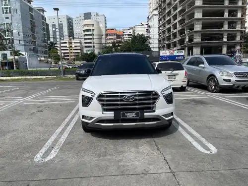 HYUNDAI CANTUS DOBLE TONO 2022