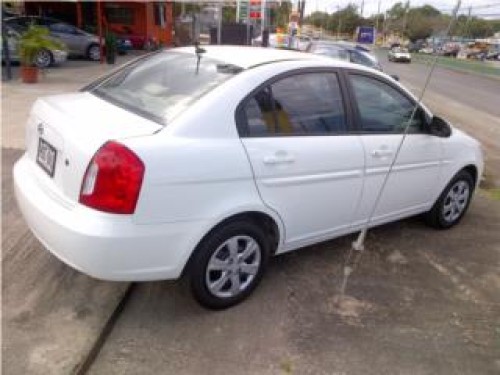 HYUNDAI ACCENT 2009SUPER $6,995