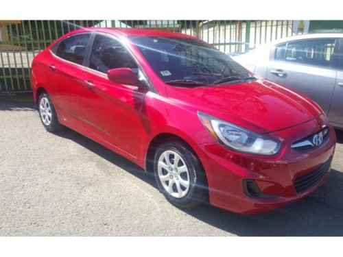 HYUNDAI ACCENT 2013