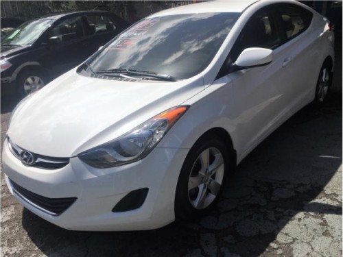 HYUNDAI ELANTRA 2013 PRECIOSO