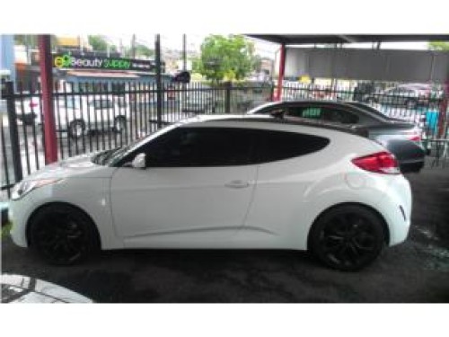 HYUNDAI VELOSTER 2012