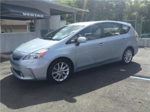 Hibrida Toyota Prius V 2012 Nitida