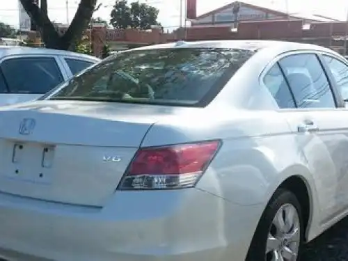 Honda Accord  2009