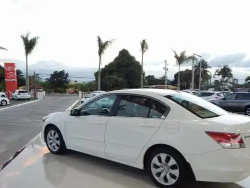 Honda Accord  2010