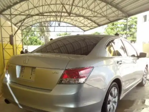 Honda Accord  2010