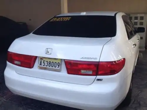 Honda Accord 2005 Blanco V6 Full Blanco 
