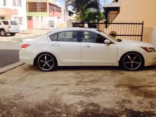 Honda Accord 2008 blanco como nuevo 