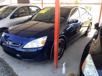 Honda Accord Azul Marino 2005 V4