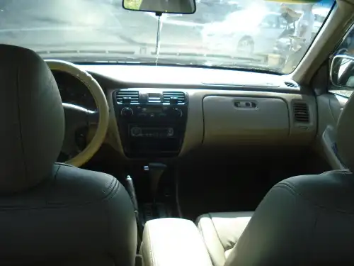 Honda Accord Dorado V6 2001