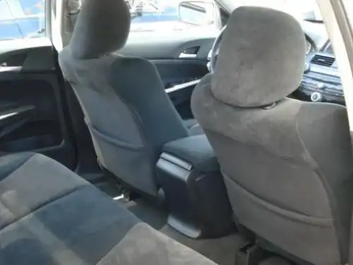 Honda Accord LX-P 2010