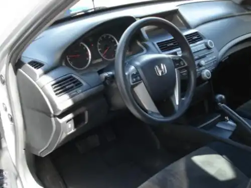 Honda Accord LX-P 2010