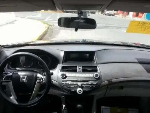 Honda Accord LX-P 2010