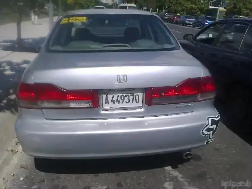 Honda Acord Gris 2001