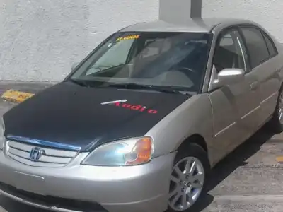 Honda CIVIC 2001 Americano automatico 4ptas 