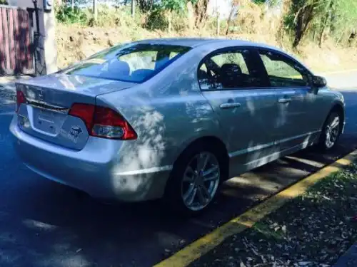 Honda CIvic 2009 Lx 70mil millas 