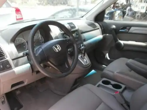 Honda CR-V LX 2010