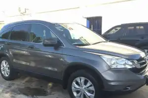 Honda CR-V LX 2011
